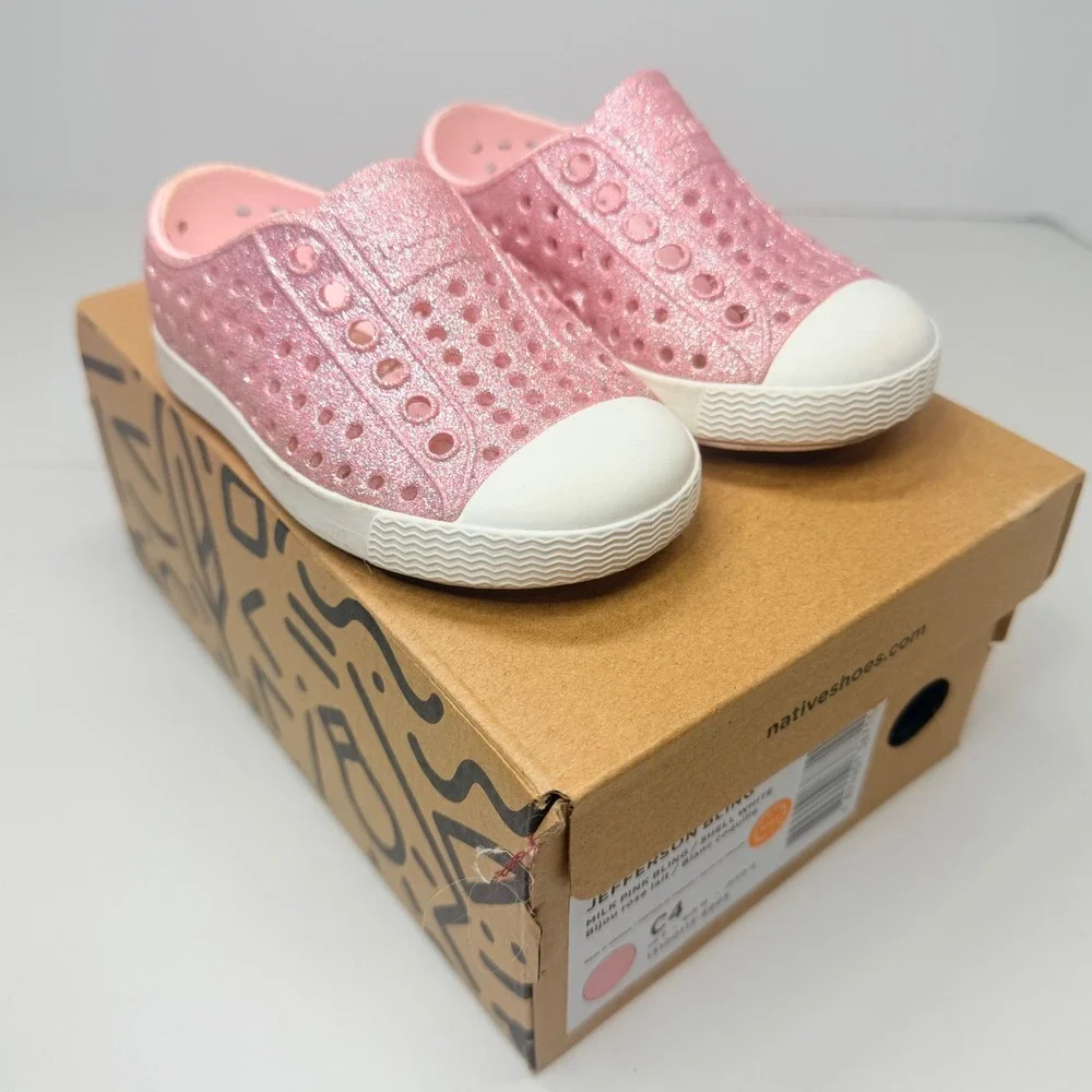 Native Jefferson Bling Girls C4 Milk Pink Bling Sparkle Slip On Shoes